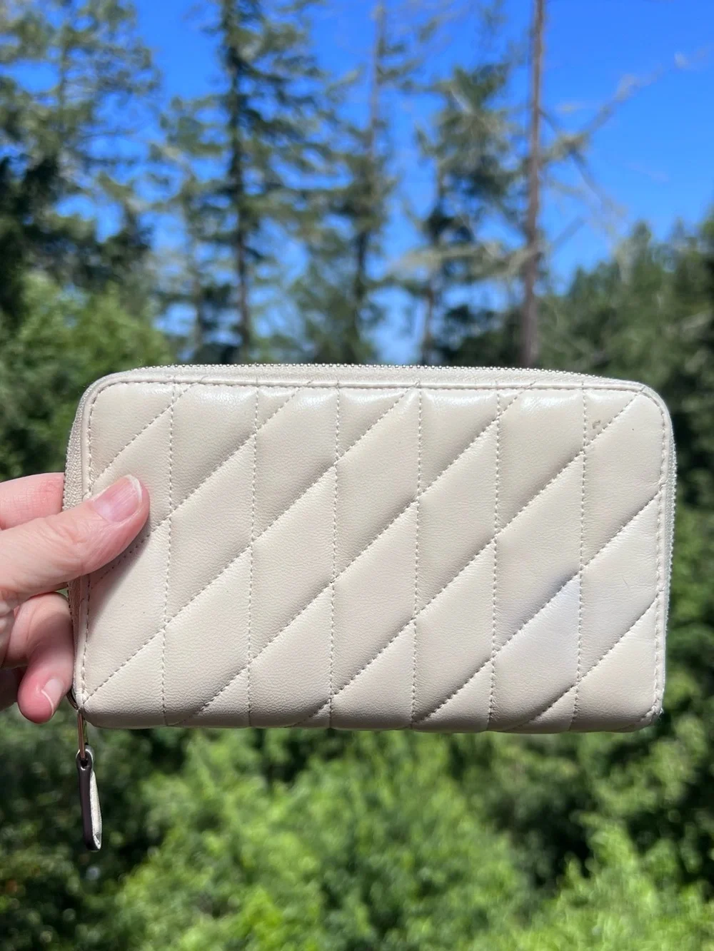 COACH Women's Medium Id Zip-Around Wallet Quilted Leather Chalk w White Hardware